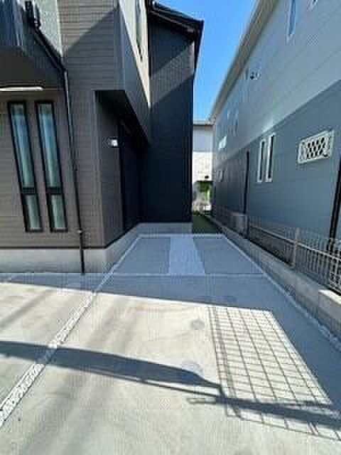 2台は乗用車を配置できます