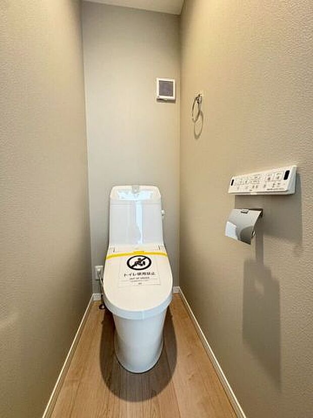 1F・温水洗浄便座