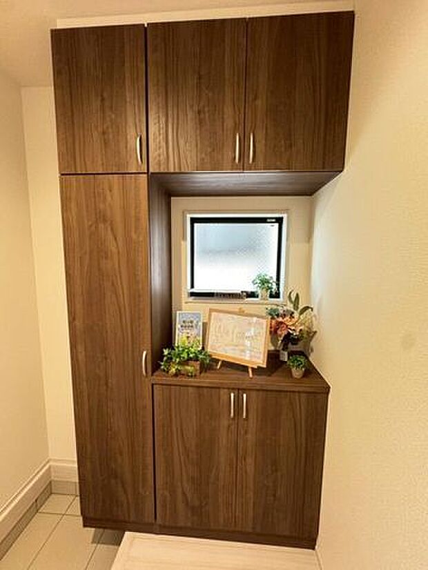 シューズボックス