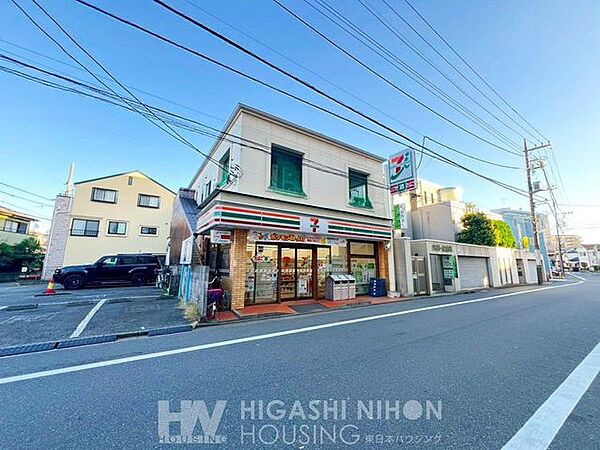 セブンイレブン川崎千年新町店 徒歩6分。●コンビニが近隣にあり、便利な生活環境が整います。公共料金の支払いやコピー機利用、銀行ATM機、宅配サービス等、生活に欠かせない存在です● 450m