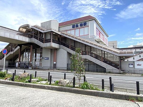 桂駅 1780m