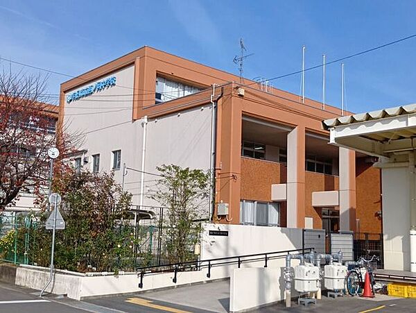 向日市立西ノ岡中学校 1440m