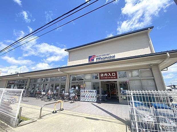 万代樫原店 1010m