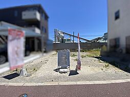 京都府向日市寺戸町瓜生17-2　他