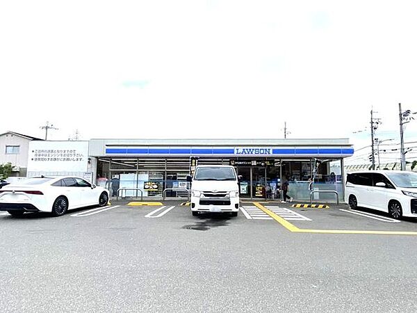 ローソン久我石原店 220m