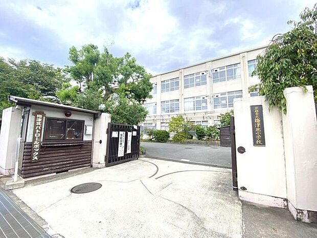 梅津北小学校 420m