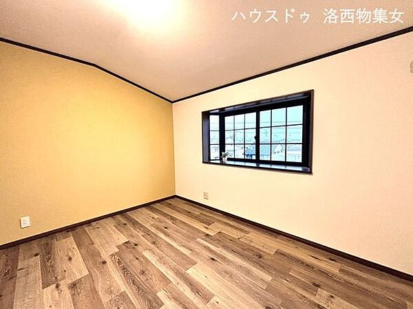 洋室を拡大表示