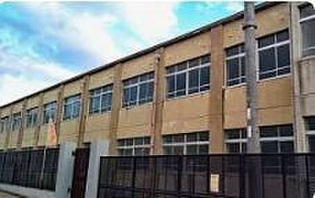 京都市立砂川小学校 1290m