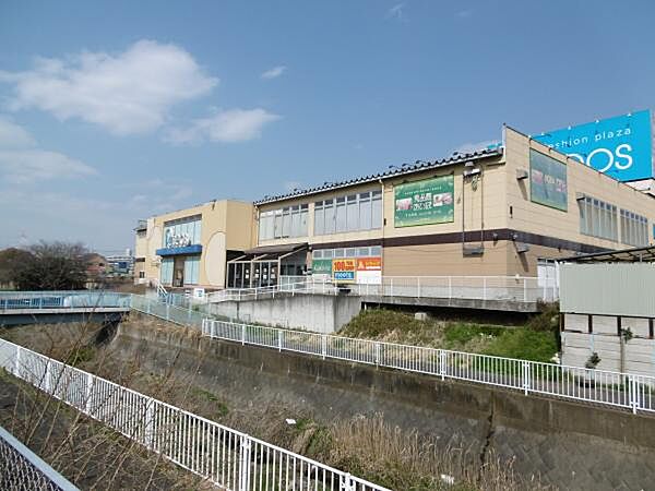 食品館あおば下川井店1100ｍ
