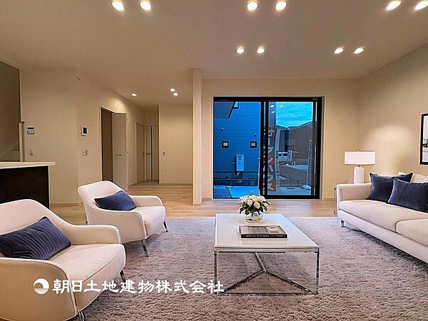 家具はイメージです