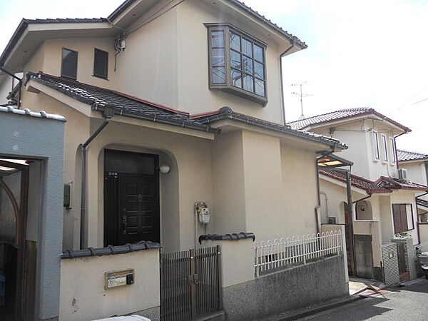 外観：327002263674