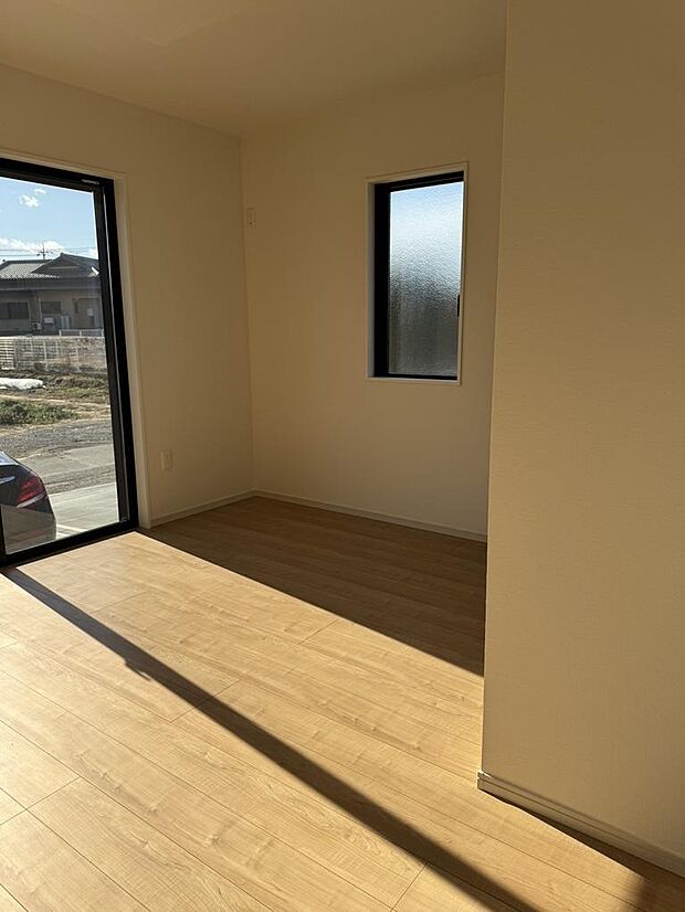 収納付き洋室。子ども部屋や寝室として使いやすい広さ。