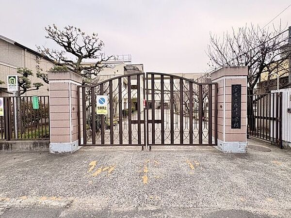 八尾市立成法中学校 750m