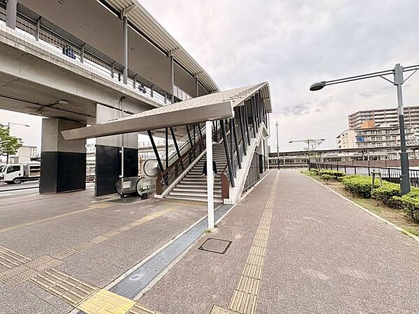 久宝寺駅 880m