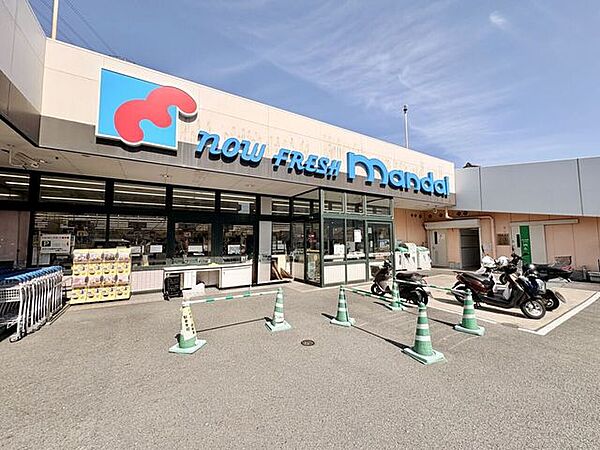 万代石切店 630m