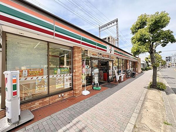セブンイレブン東大阪小阪3丁目店 100m