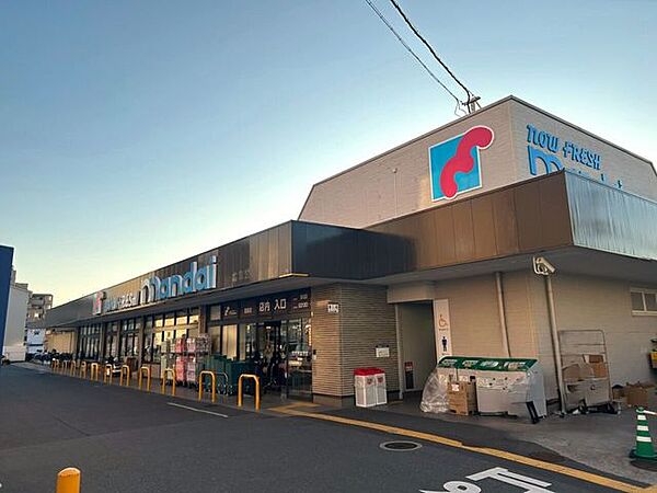 万代鷹殿店 230m