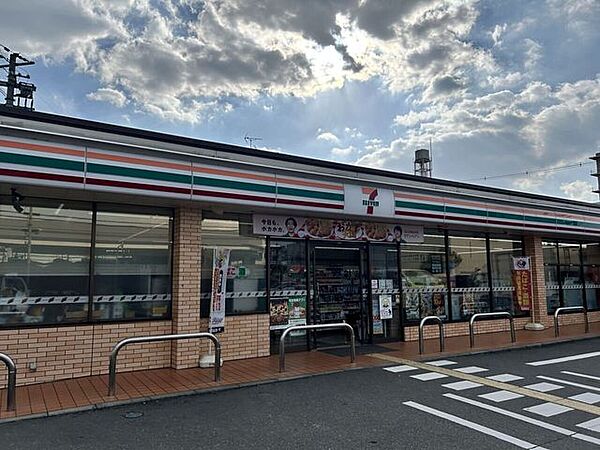 セブンイレブン　東大阪稲葉1丁目店 440m