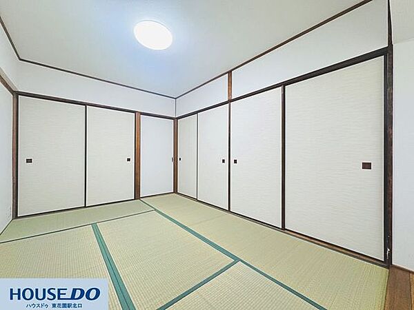 ゆったりとした空間が魅力の畳部屋です☆座卓を置いて家族団らんの場にしたり、お子様の遊ぶスペースにしたりと多様に活躍します！