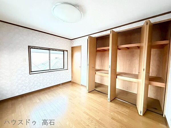 3階6畳洋室　シンプルで使いやすい洋室。