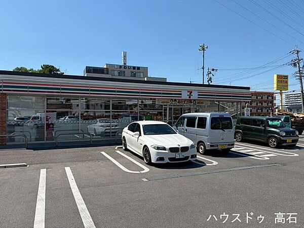 セブンイレブン 泉大津豊中町2丁目店 240m