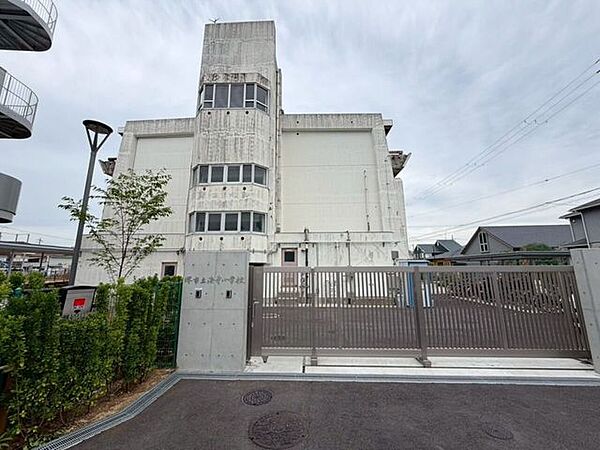 堺市立浜寺小学校 730m