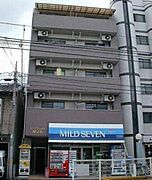本町一丁目駅より徒歩4分 5階 築32年2ヶ月の賃貸物件