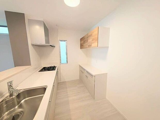 キッチンに収納スペースあり!