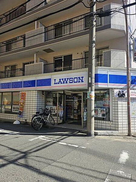 ローソン　東淀川店 430m
