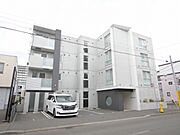 平岸駅より徒歩3分 3階 築10年11ヶ月の賃貸物件