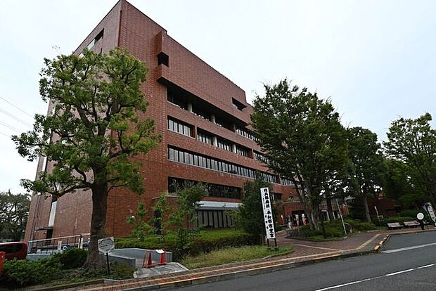 日野市役所 1360m