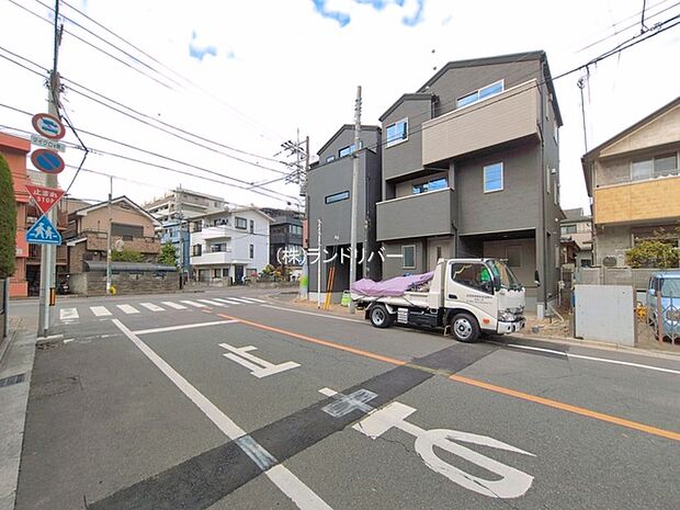 前面道路含む現地