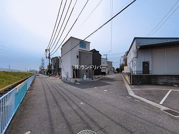前面道路含む現地