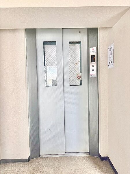 エレベーター