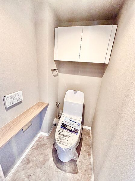 清潔感ある空間設計。上質な住まいにふさわしい落ち着いた仕様。