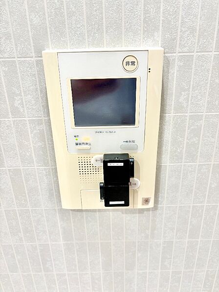 インターホン