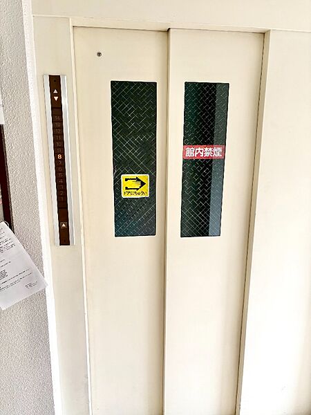 エレベーター