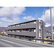 上田駅より徒歩3分 2階 築8年2ヶ月の賃貸物件