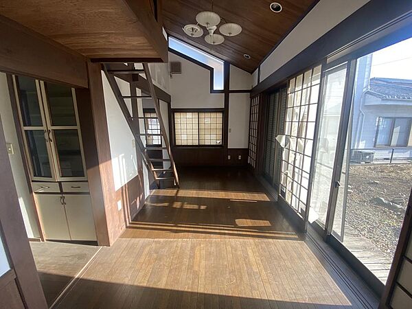 室内