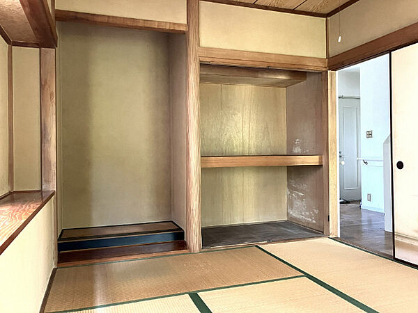 1F和室6帖・床の間