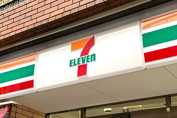 セブンイレブン京王聖蹟桜ヶ丘駅店 徒歩4分。 260m