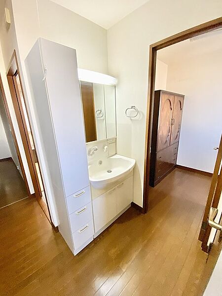 2階トイレ前