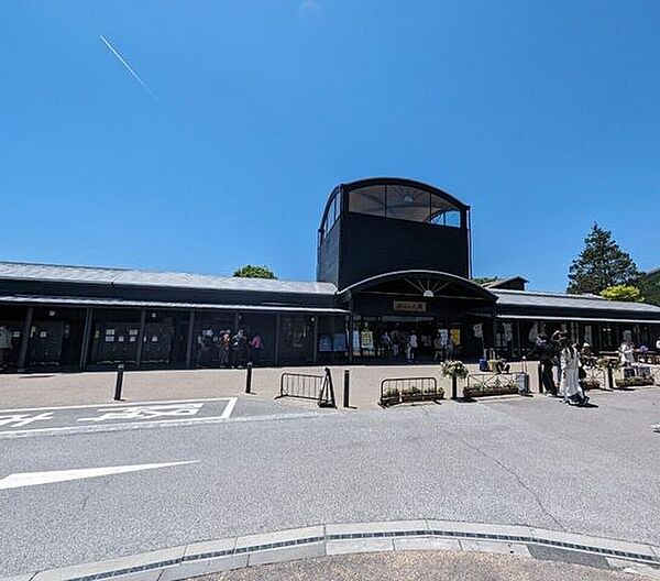 由布院駅 770m