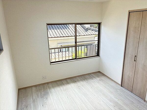 2階にある洋室です。