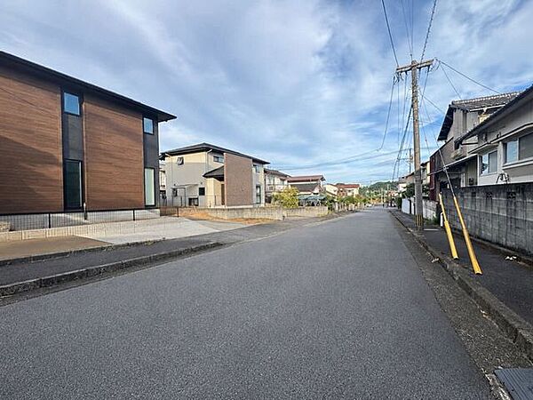 ※本画像は実際の外観写真をもとに、明るさや見やすさを調整した加工イメージです。実際の見え方とは多少異なる場合がございます。