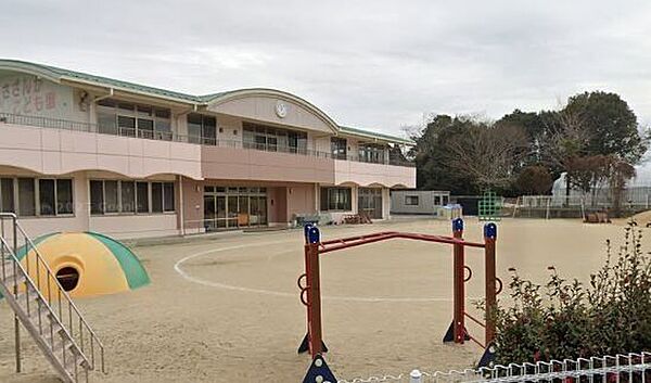 さざんかこども園 970m