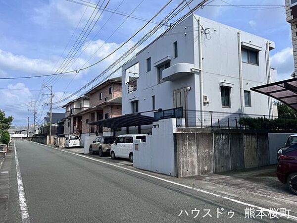 ■理想を叶える新しい暮らしの舞台■高いデザイン性と機能性を兼ね備えた住まい。ここで、家族の新しい物語が始まります。