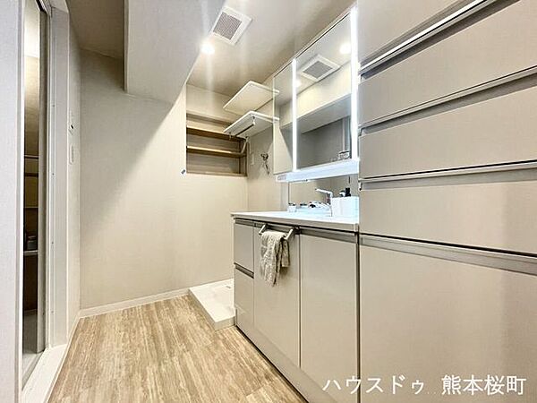 ■清々しいリフレッシュ空間■自分を磨き、気持ちを切り替えるプライベートスペース。