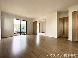 リビング/ダイニングの画像
