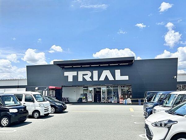 メガセンタートライアル大津店 1270m